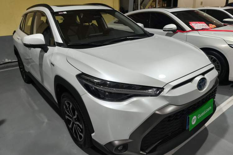 Used Toyota FRONTLANDER 2023 2.0L Smart Electric Hybrid Dual-Engine Deluxe Version
