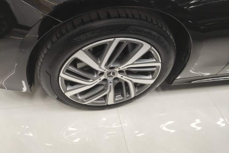 Used Mercedes-Benz E-Class 2025 E 300 L Stylish Model
