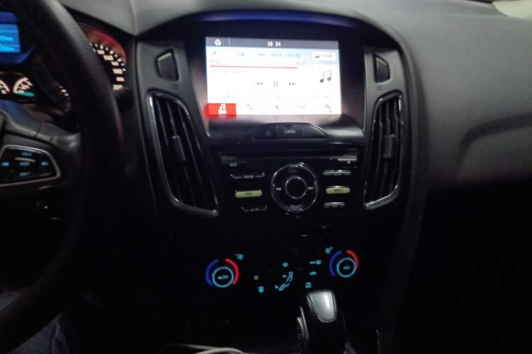 Used Ford Focus 2017 Sedan EcoBoost 125 Automatic Supreme Style SmartDrive Edition
