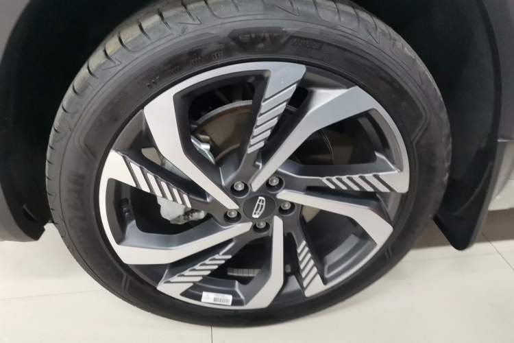 Used Geely Auto Monjaro L 2023 2.0TD High-Power Automatic Two-Wheel Drive Flagship Version