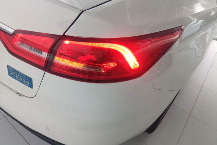 Used Ford Escort 2019 Revised Version 1.5L Automatic Enjoyment Type China VI Standard
