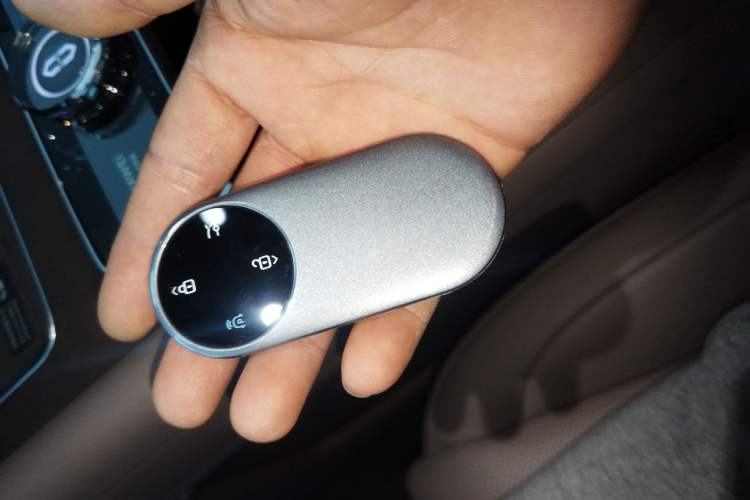 Used Hima AITO M9 2024 Range-Extended Max Edition 42 kWh 5-Seater Version