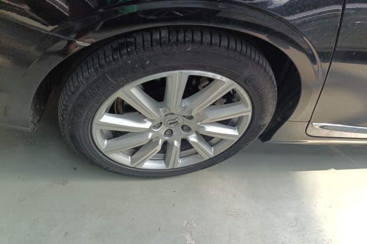 Used Volvo S90 2020 T5 Zhiyi Luxury Edition
