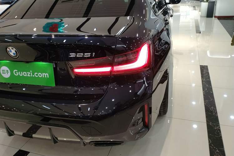 Used BMW 3 Series 2024 325i M Sport Night Edition Package
