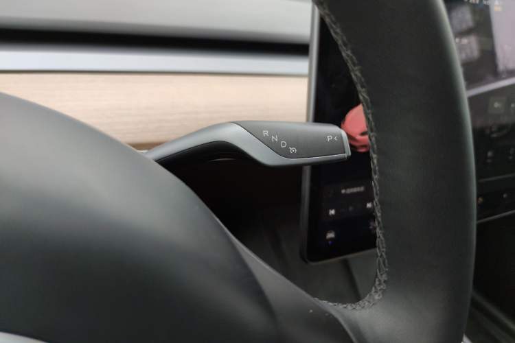 Used Tesla Model Y 2021 Long-Range All-Wheel-Drive Version 3D7