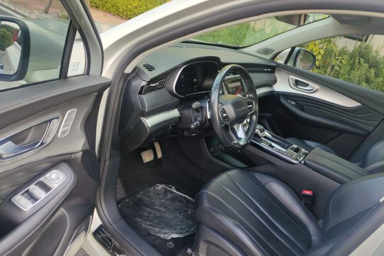 Used Roewe RX5 MAX 2019 300TGI Automatic Smart Cabin Luxury Edition
