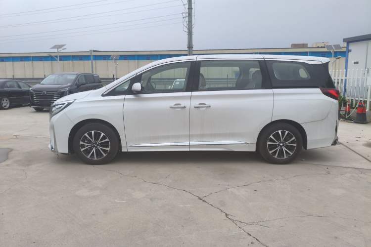 Used GAC Trumpchi M8 2023 Lingxiu Series 390T Deluxe Edition
