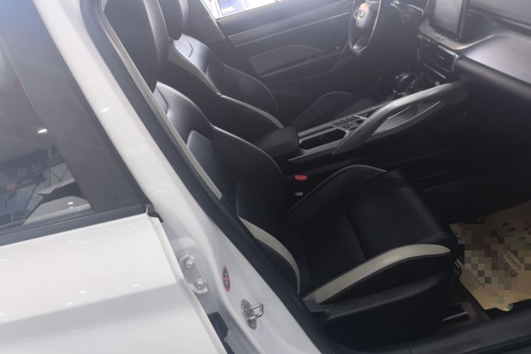 Used Geely Auto Coolray 2020 PRO 240T DCT Hunter
