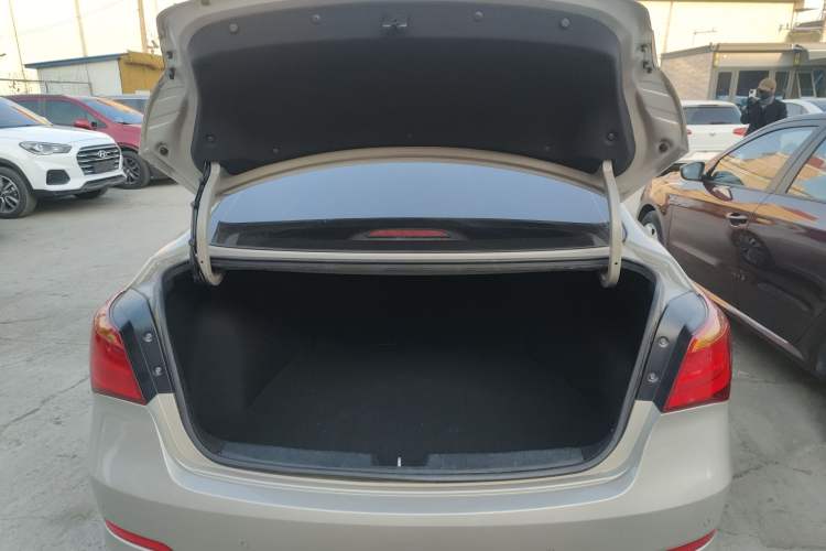 Used Hyundai Mistra 2014 1.8L Automatic Deluxe DLX Model