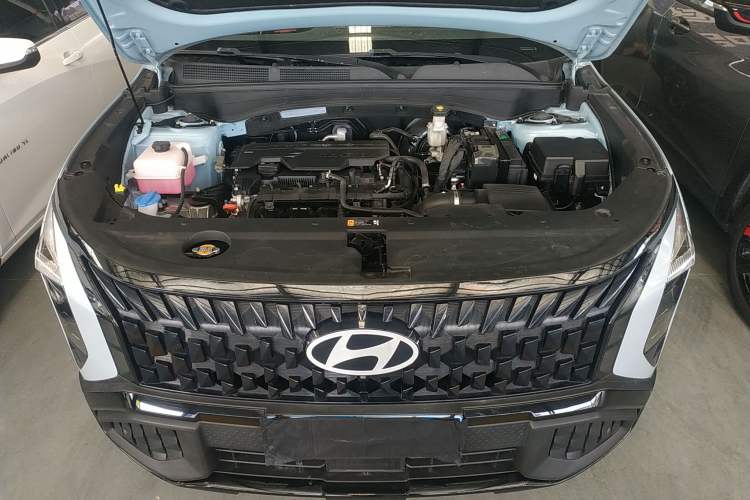 Used Hyundai ix35 2023 Musso 2.0L Flagship Edition TOP
