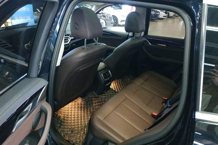 Used BMW iX3 2022 Leading Model
