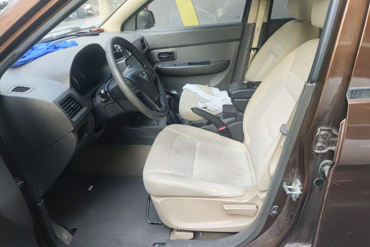 Used Wuling Hongguang 2016 1.5L Restyled S Comfort Version
