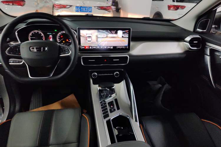 Used Geely Auto Coolray 2023 1.5T DCT Platinum Edition
