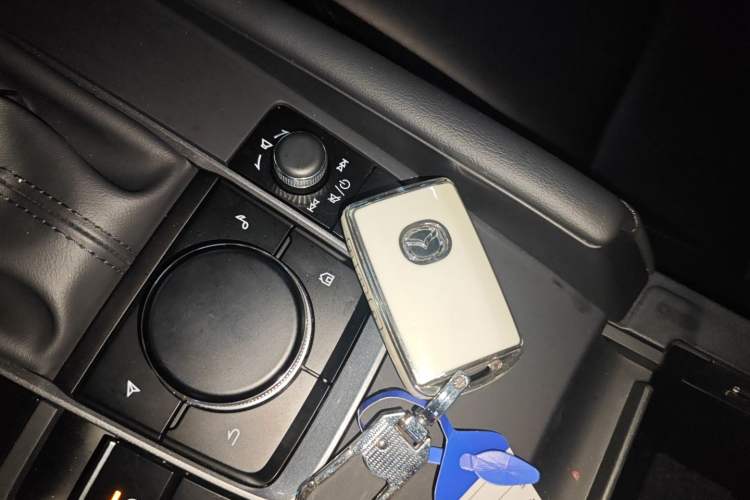 Used Mazda Mazda 3 Axela 2023 2.0L Automatic Zhiqing Edition
