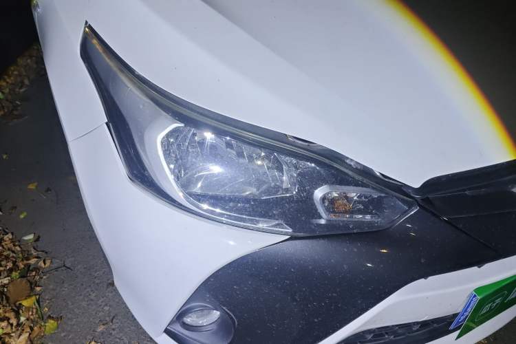 Used Toyota YARiS L 2016 Revised Version 1.5G CVT with Dynamic Sunroof
