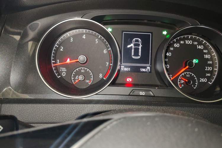 Used Volkswagen Golf 2017 230TSI Automatic Comfort Edition – Celebrating Milestone of One Million Units
