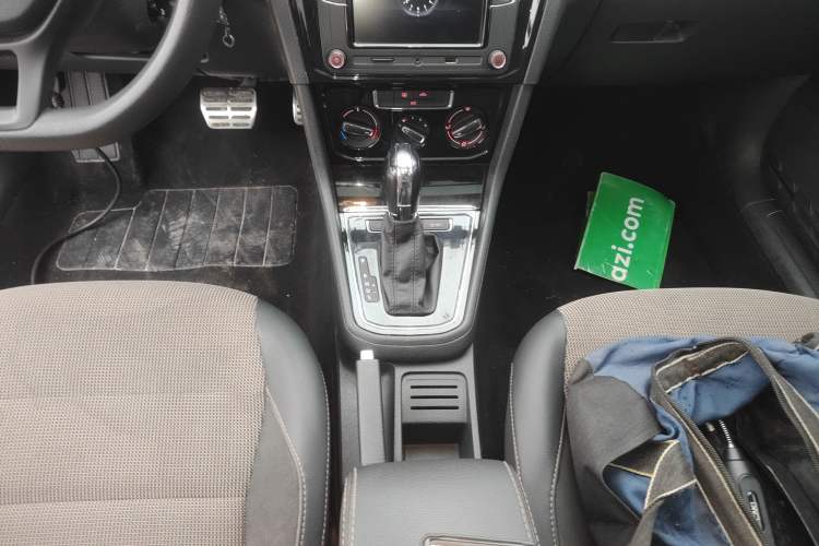 Used Volkswagen C-TREK 2017 1.6L Automatic Comfort Model
