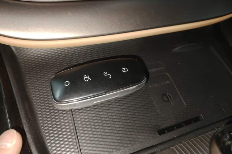 Used Denza D9 2022 DM-i 970 Four-Wheel Drive Flagship Model