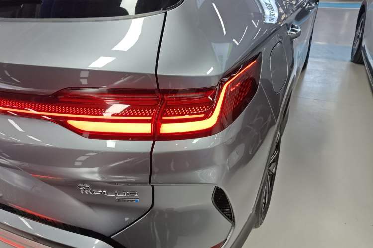 Used BYD Song PLUS New Energy 2025 DM-i Smart Drive 112KM Prestige Model