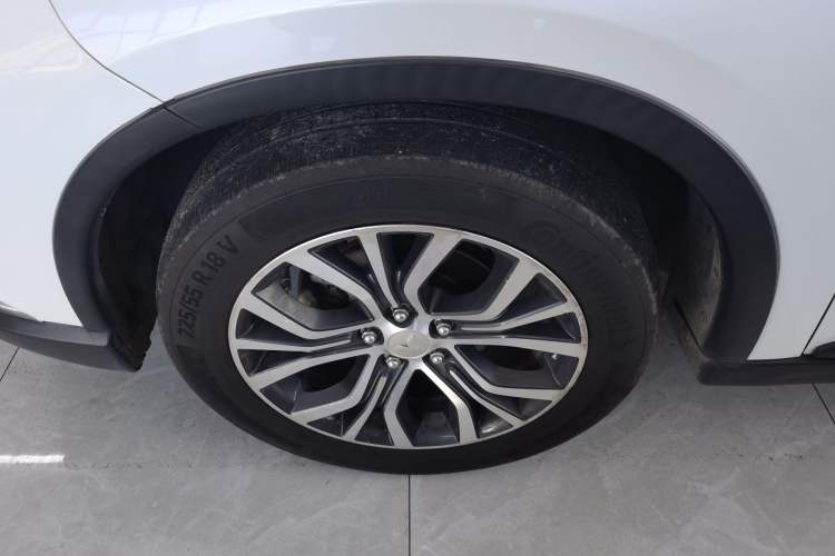 Used Mitsubishi Outlander 2018 2.0L Two-Wheel Drive Glory Edition 5 Seats