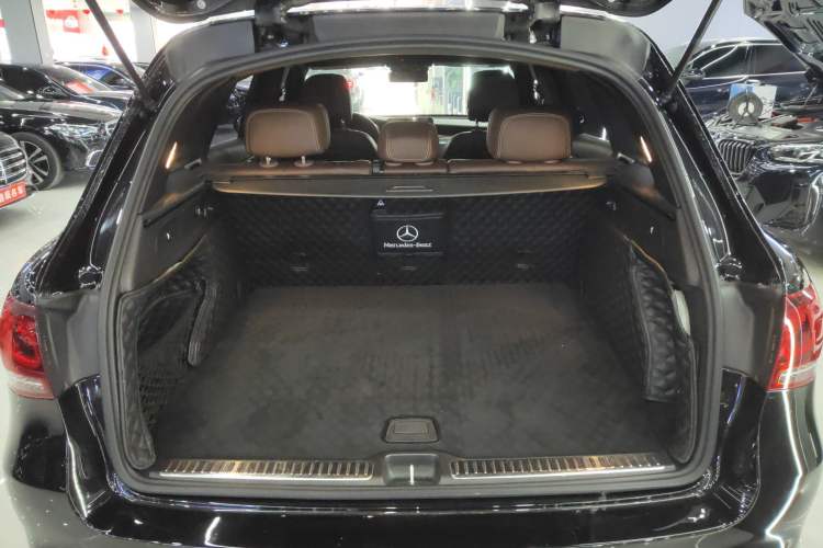 Used Mercedes-Benz GLC 2020 GLC 300 L 4MATIC Dynamic Edition