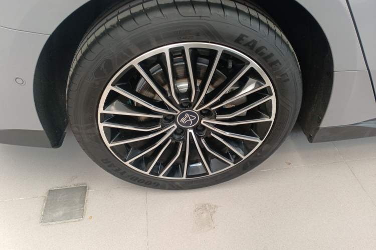 Used BYD Han 2025 DM-i 125KM LiDAR-Powered Intelligent Driving Model
