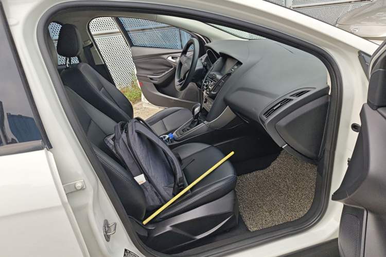 Used Ford Focus 2015 Hatchback 1.6L Automatic Comfort Model