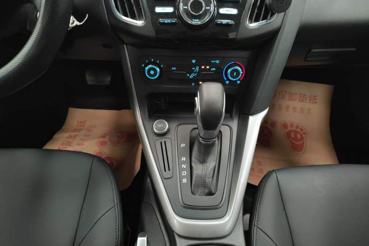 Used Ford Focus 2017 Hatchback 1.6L Automatic Comfort Plus SmartDrive Edition