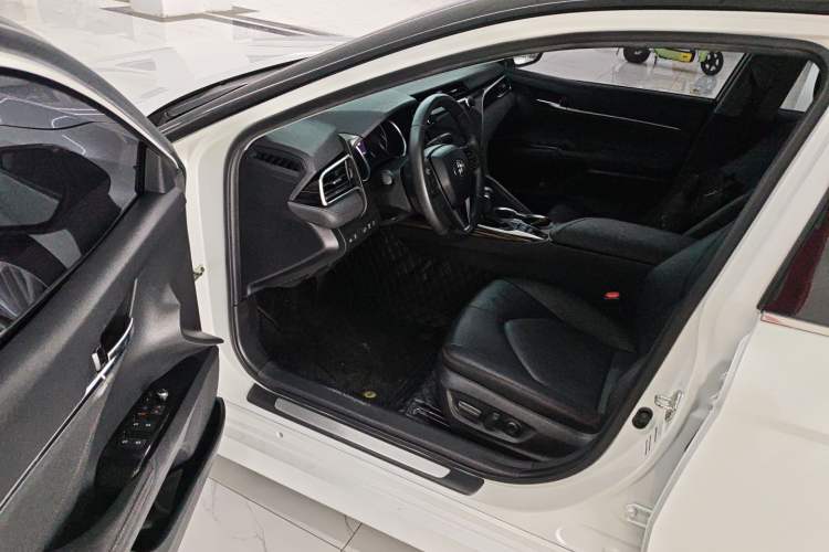 Used Toyota Camry 2019 Revised Version 2.5G Luxury Edition