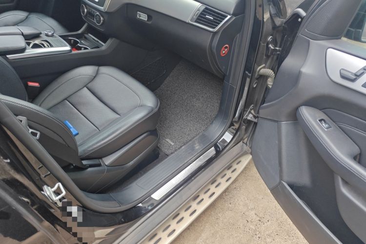 Used Mercedes-Benz M-Class 2014 ML 320 4MATIC