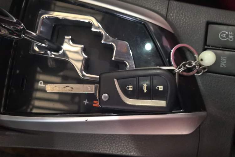 Used Toyota Corolla 2017 Revised Version 1.2T S-CVT GL-i
