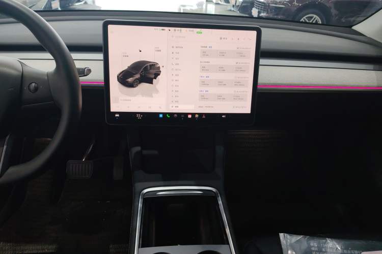 Used Tesla Model Y 2023 Rear-Wheel-Drive Version
