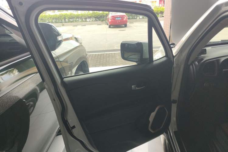 Used  Renegade 2016 1.4T Automatic Kinetic Edition
