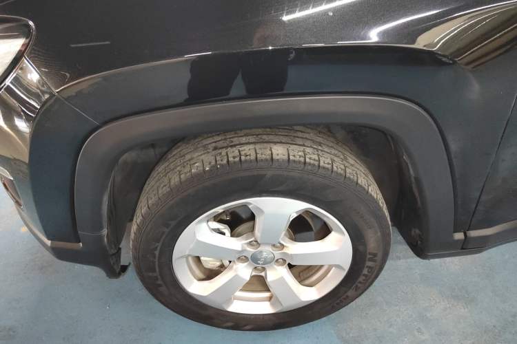 Used  Compass 2020 220T Automatic Elite Edition