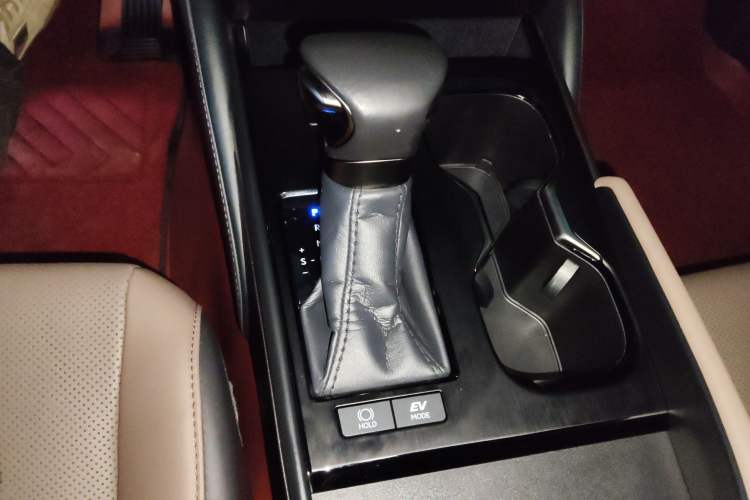 Used Lexus ES 2022 300h Excellence Edition