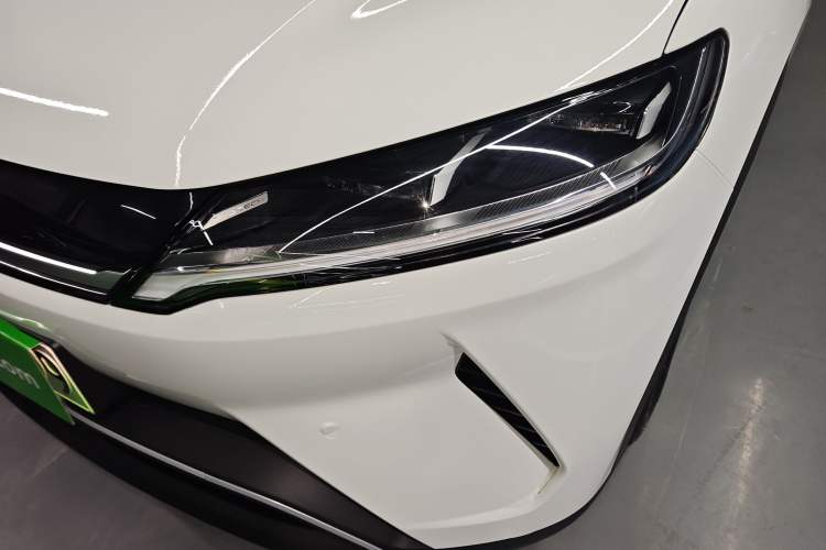 Used BYD Yuan UP 2025 Intelligent Driving Version 401 km Leading Edition
