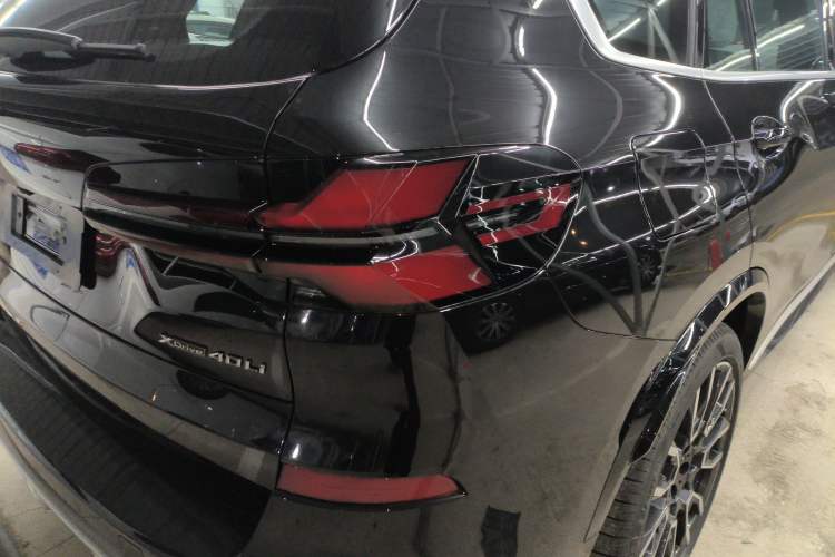 Used BMW X5 2023 xDrive 40Li M Sport Package
