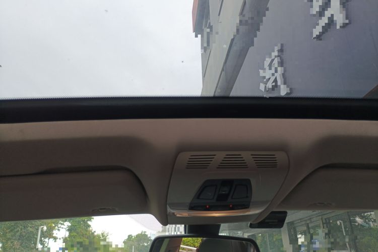 Used BMW X5 2015 xDrive28i
