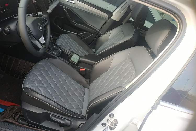 Used Volkswagen Sagitar 2023 300TSI DSG Excellence Edition
