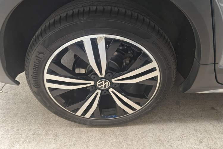 Used Volkswagen Touran 2021 Tiguan L 280TSI DSG Boundary Edition 6-Seater
