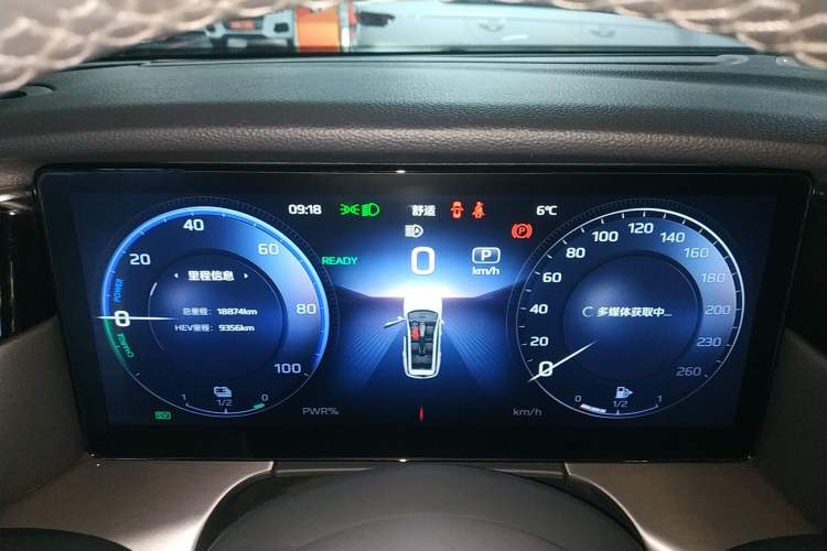 Used Hongqi HS7 PHEV 2024 2.0T PHEV Four-Wheel Drive Flagship Edition 6 Seats