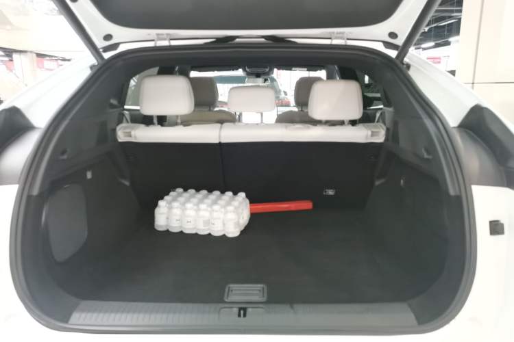 Used XPeng G6 2023 700 Four-Wheel Drive Performance Max
