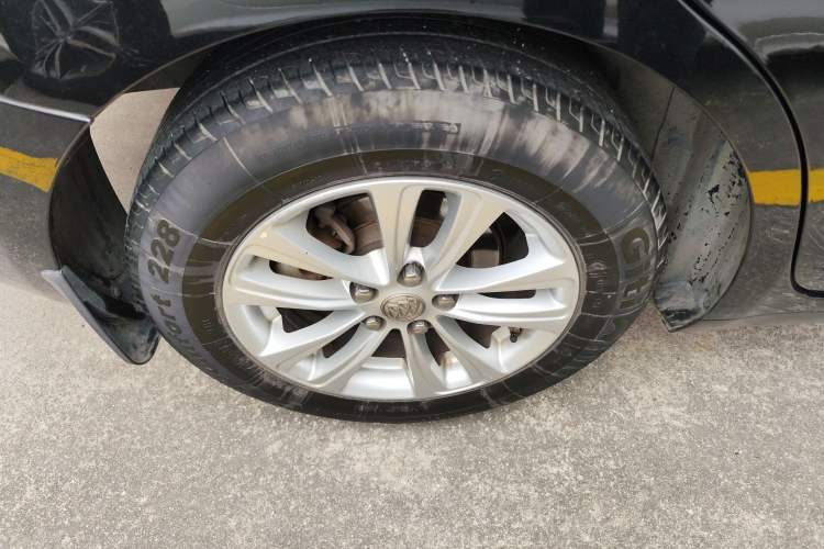 Used Buick GT 2015 15N Automatic Entry-Level Trim
