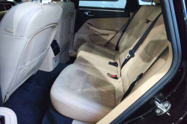 Used Porsche Macan 2017 Macan 2.0T
