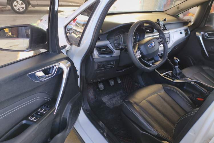 Used Geely Auto Vision X3 2020 1.5L Manual Elite Edition