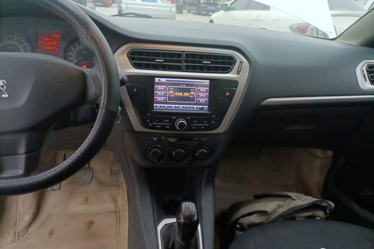 Used Peugeot 301 2014 1.6L Manual Comfort Edition
