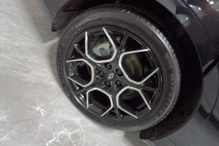 Used  A07 2024 All-Electric "True Fragrance" Edition 710 Flagship Model