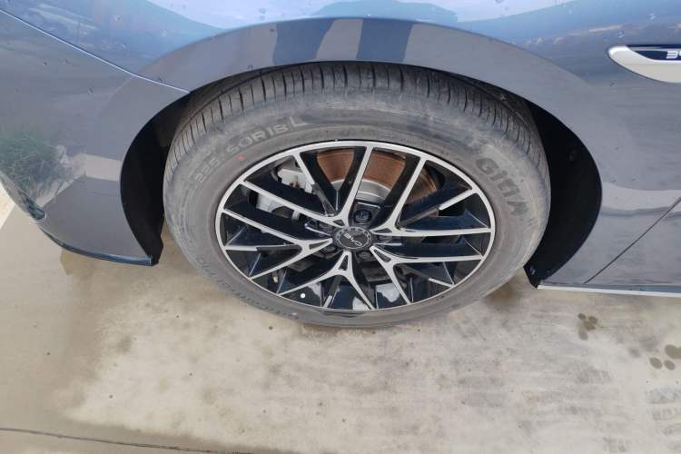 Used BYD Seal 2023 DM-i 1.5L 121km Prestige Model
