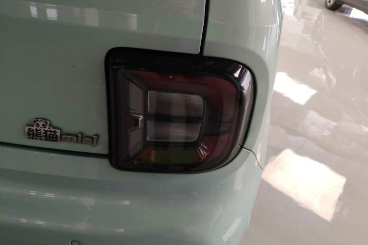 Used Geely Galaxy Panda 2023 Panda Mini 200km Endurance Bear