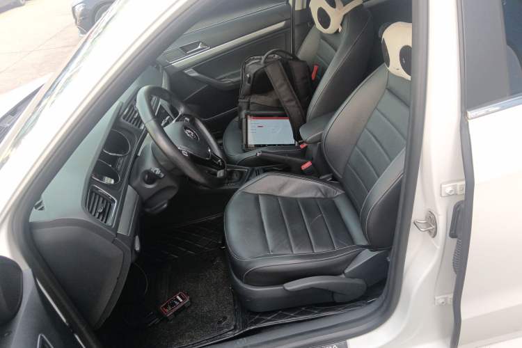 Used Volkswagen Gran Lavida 2017 1.6L Automatic Comfort Edition
